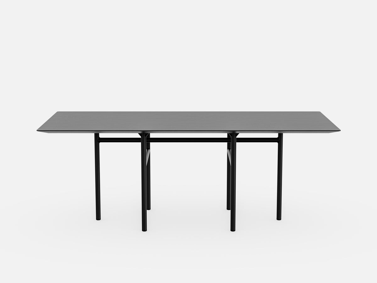 Snaregade Dining Tables